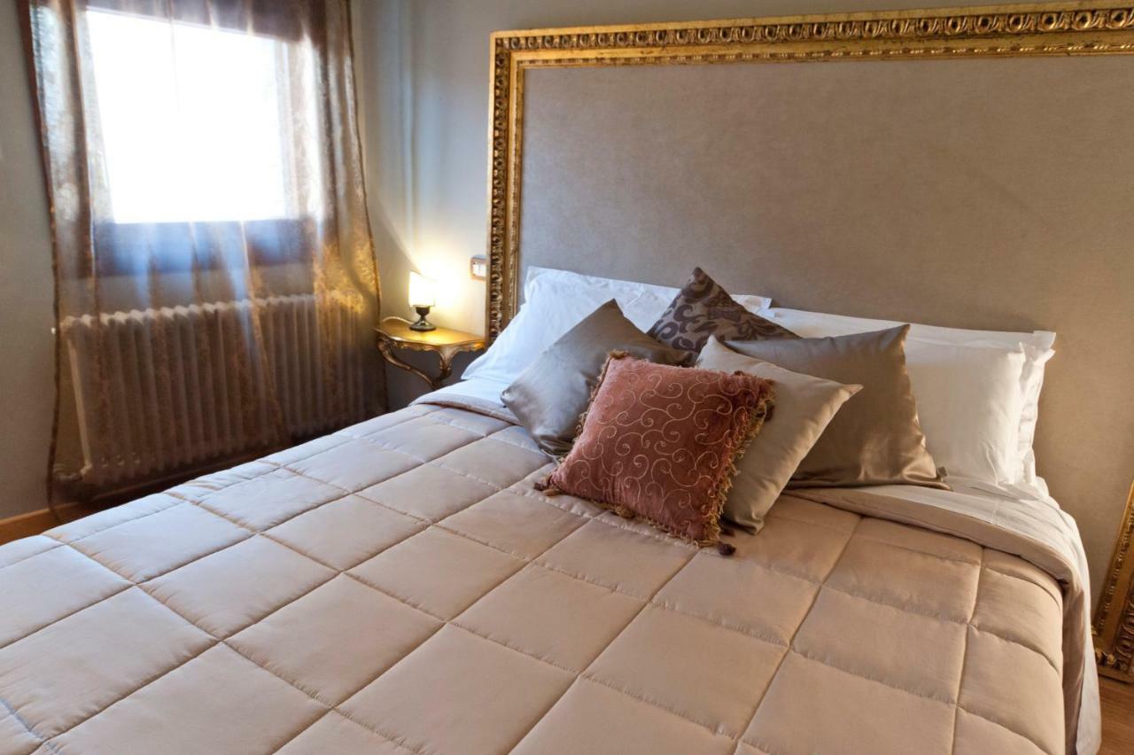 Casanova Penthouse In The Heart Of เวนิส ภายนอก รูปภาพ